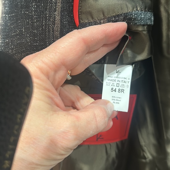 Beautiful Isaia Marechiaro sport coat worn once - Picture 5 of 8